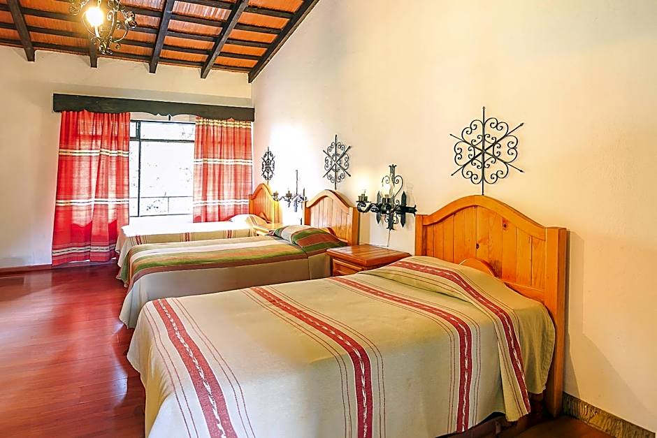 Hotel Pie de la Sierra