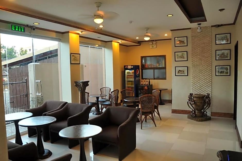 RedDoorz Plus New Era Budget Hotel Mabolo former RedDoorz near Landers Superstore Cebu City