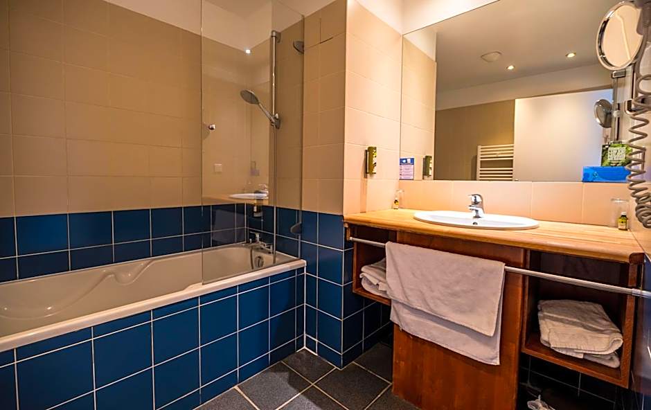 LOGIS HOTEL - La Petite Rade