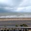 Holiday Inn Express & Suites Galveston West - Seawall