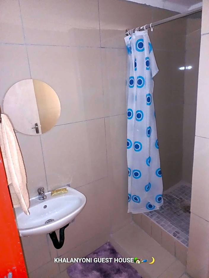 Khalanyoni Guest House