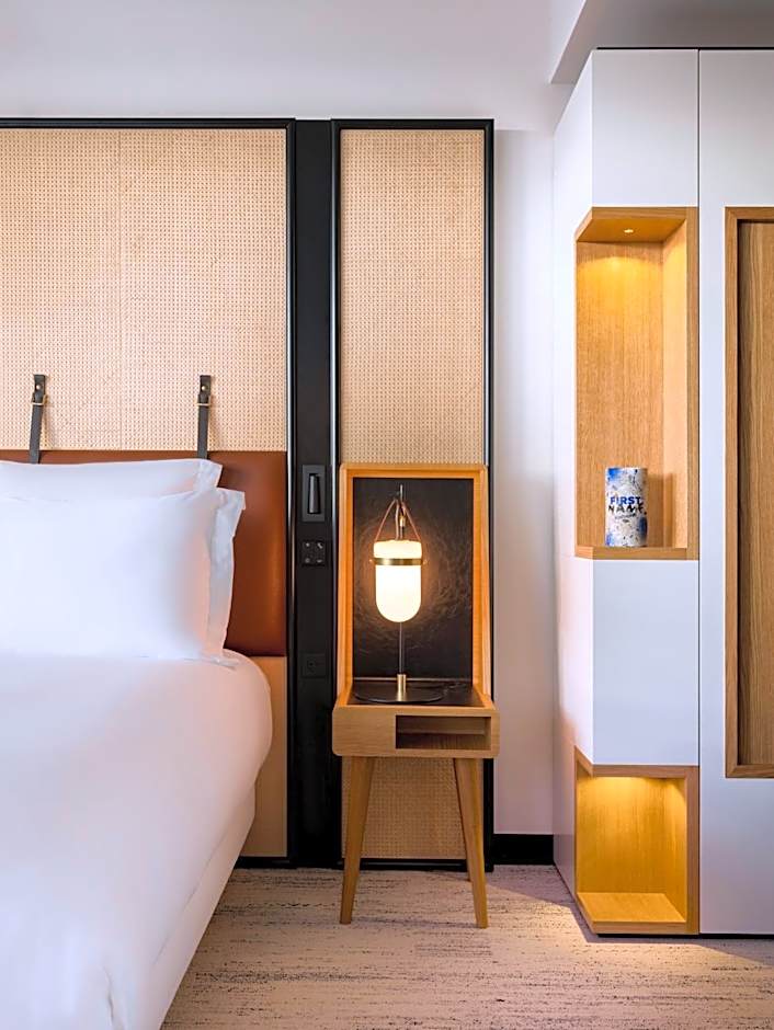 FirstName Bordeaux by Hyatt