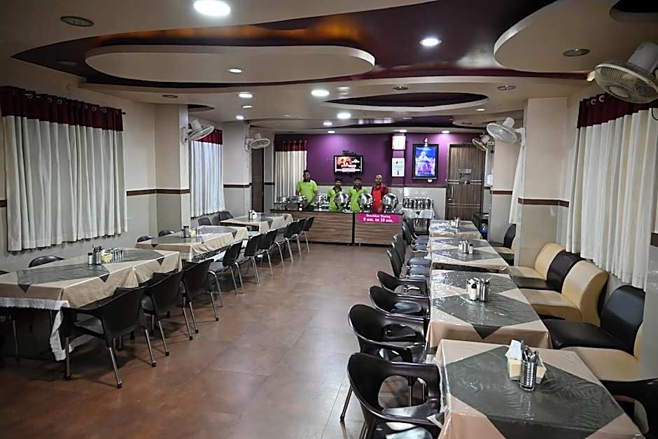 Shradha Saburi Palace Shirdi