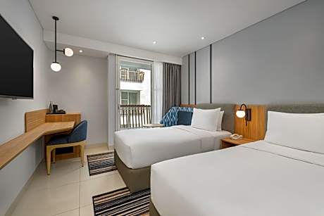 Standard Twin Room with Free Breakfast