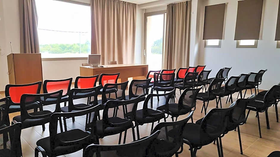 Hotel Evilion Sea And Sun