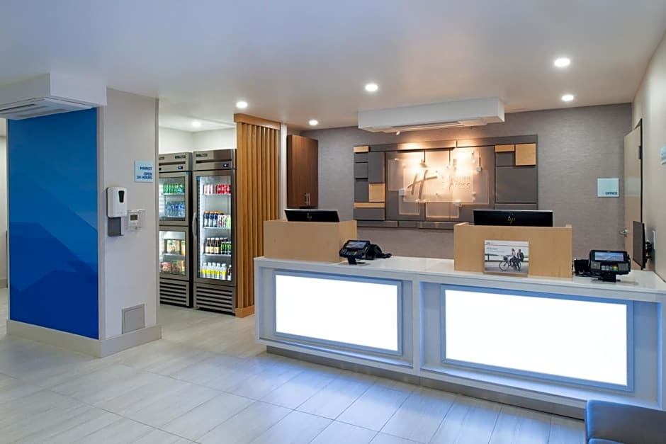 Holiday Inn Express Santa Rosa North By IHG