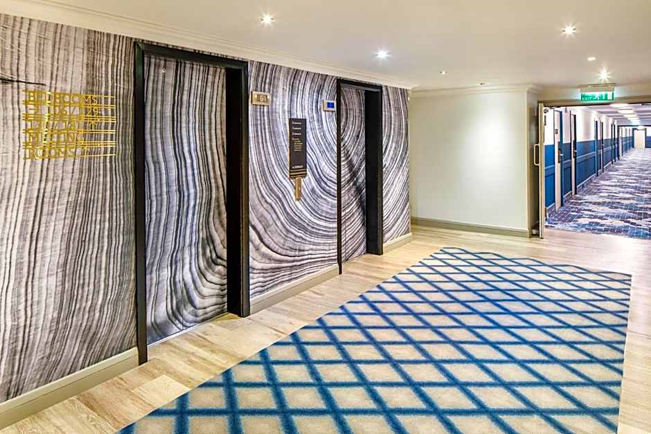 Crowne Plaza Manchester Airport By IHG