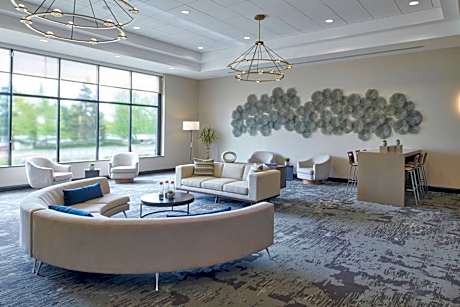 Delta Hotels by Marriott Detroit Novi