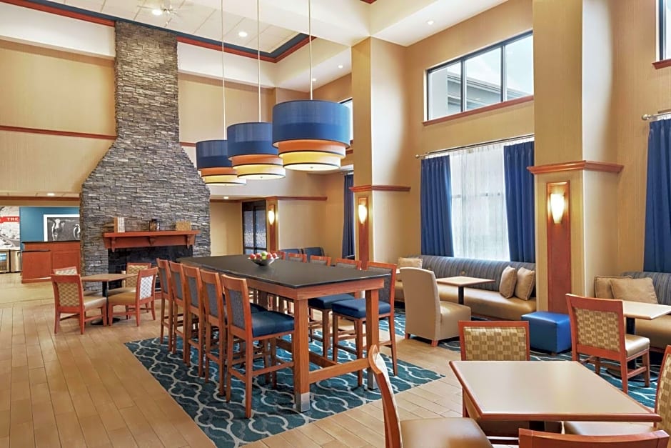 Hampton Inn By Hilton & Suites Ephrata - Mountain Springs