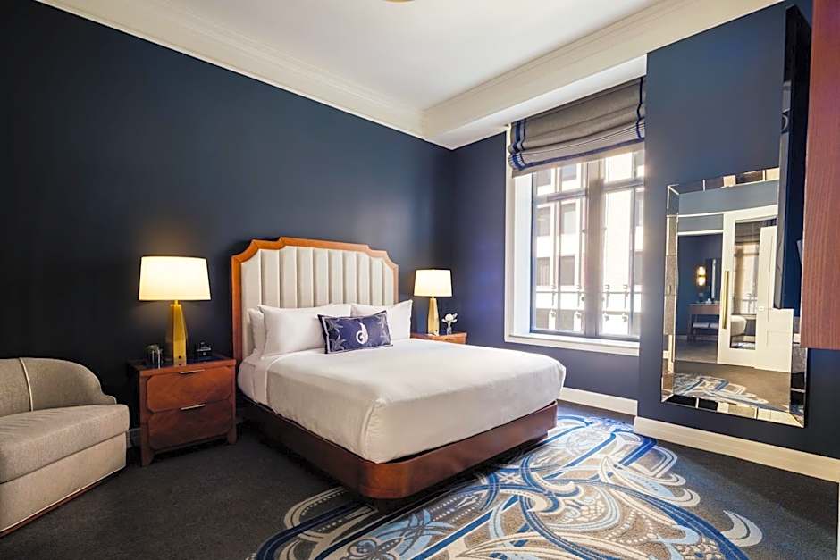 The National, Autograph Collection