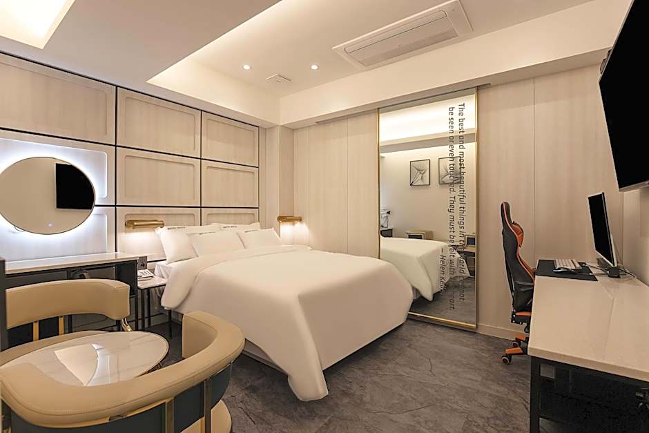 Suwon Station Hotel Insta
