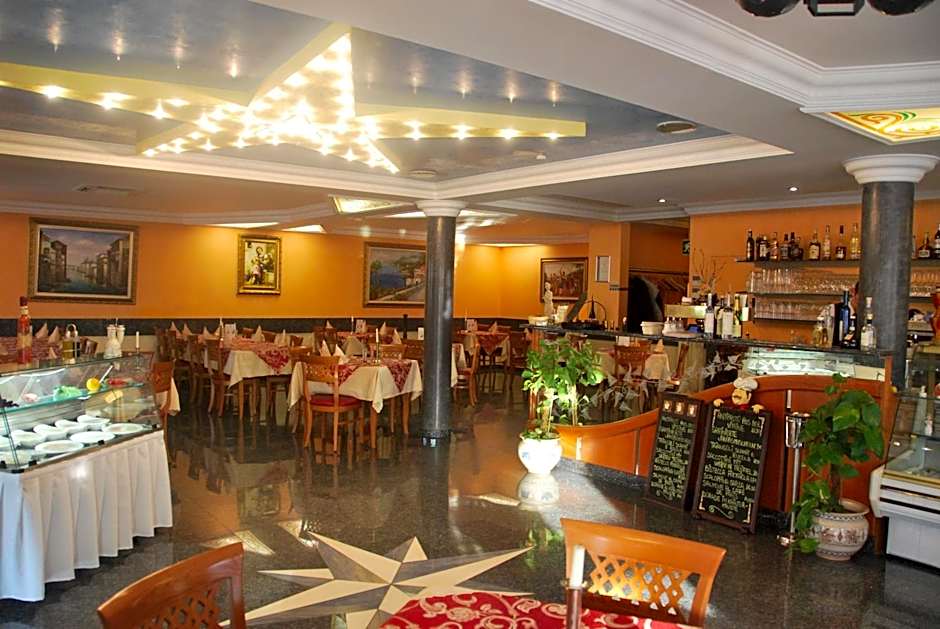Hotel & Restaurant Garda