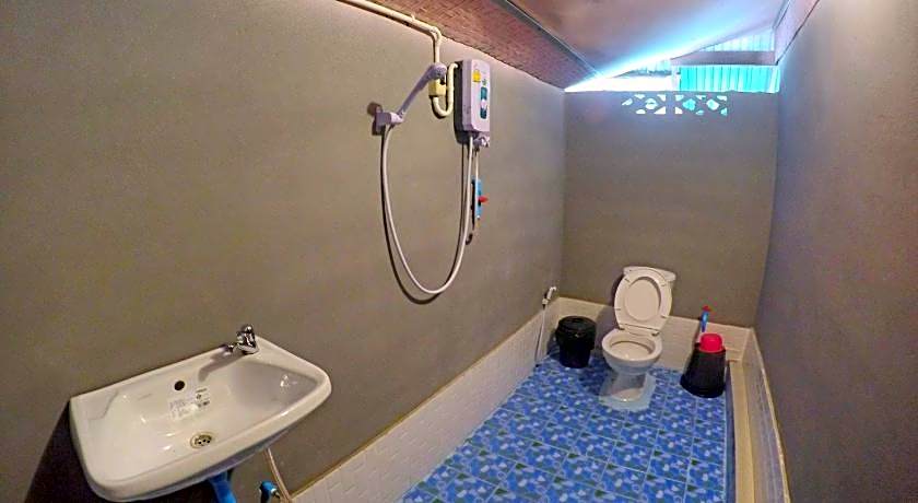 KK Hut Guest House