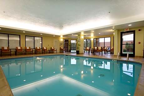 Courtyard by Marriott Flint Grand Blanc