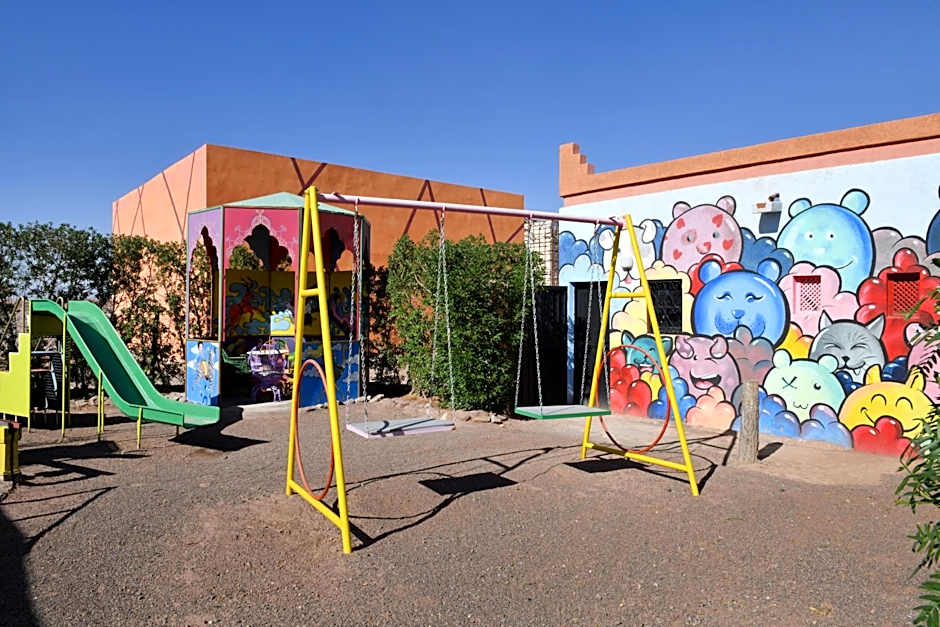 Oscar Hotel by Atlas Studios