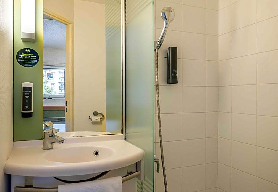 B&B HOTEL Annemasse Est