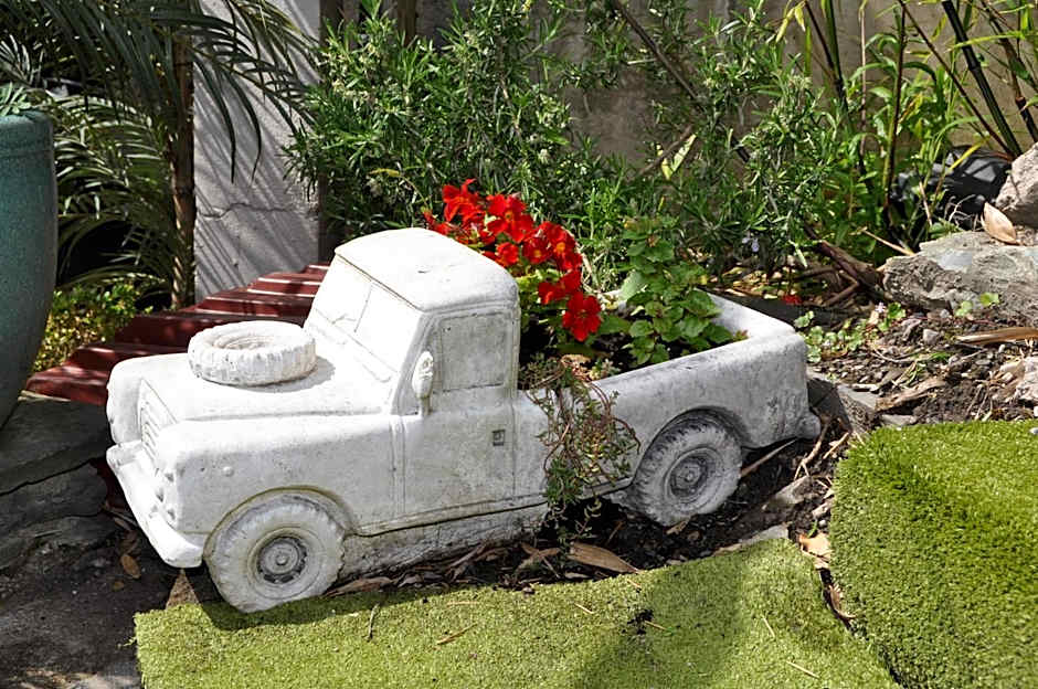 Quinlan & Cooke Boutique Townhouse and QCs Seafood Restaurant