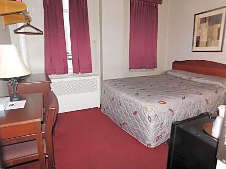 Deluxe Room, 1 King Bed