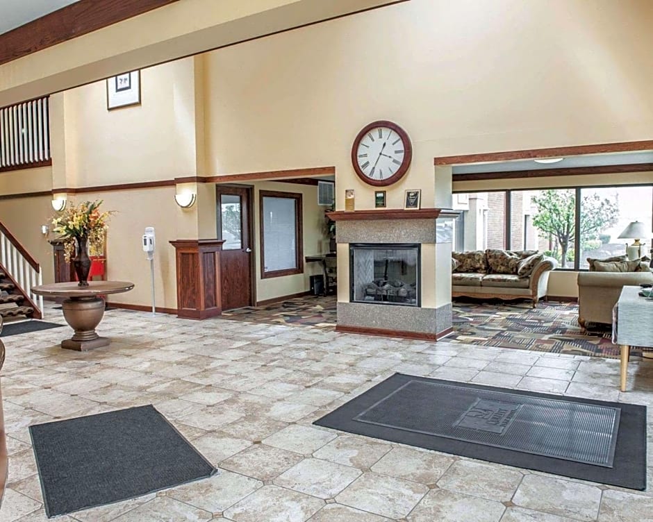 Quality Inn & Suites Greenfield I-70