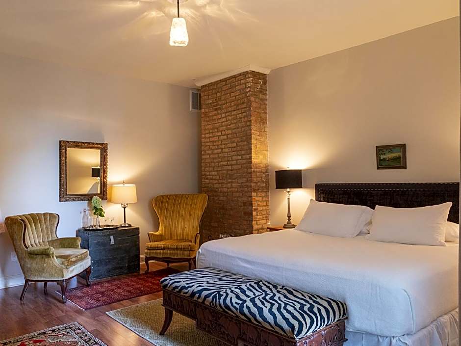 Stewart House Hotel