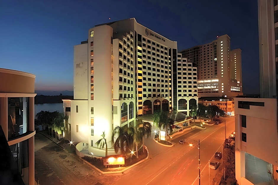 Grand Riverview Hotel