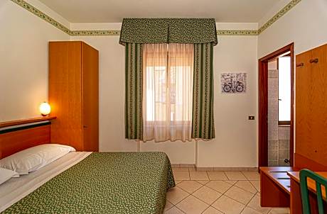 Small Double or Twin Room