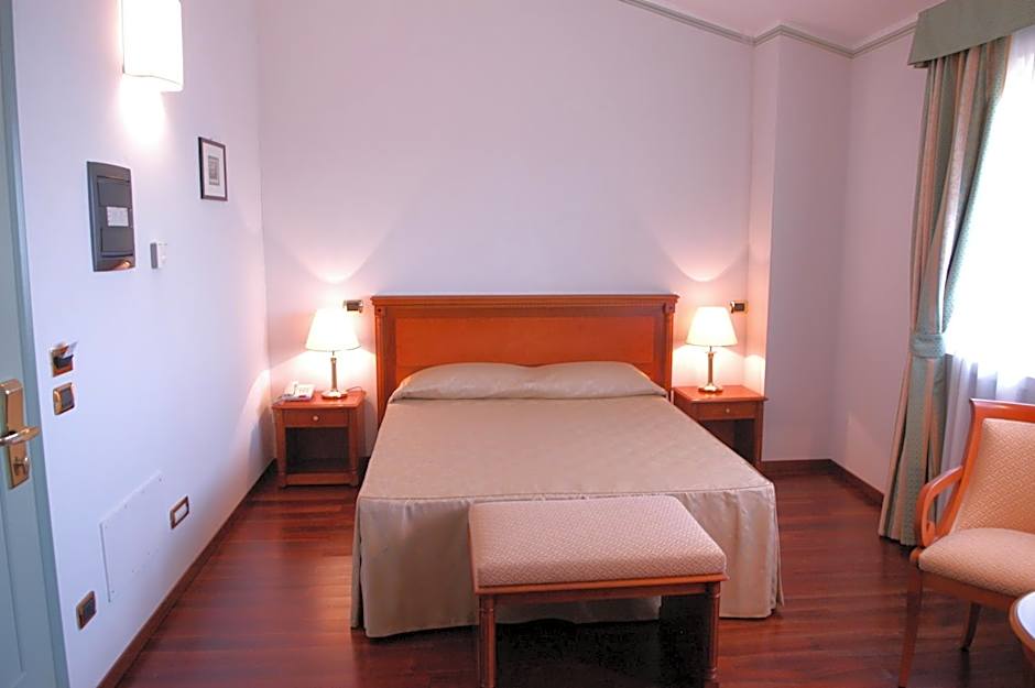 HC Hotel Cremona Pilgrim's