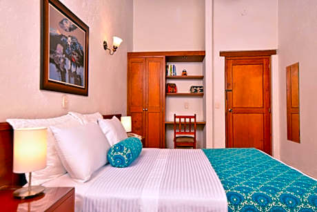 La Campana Hotel Boutique