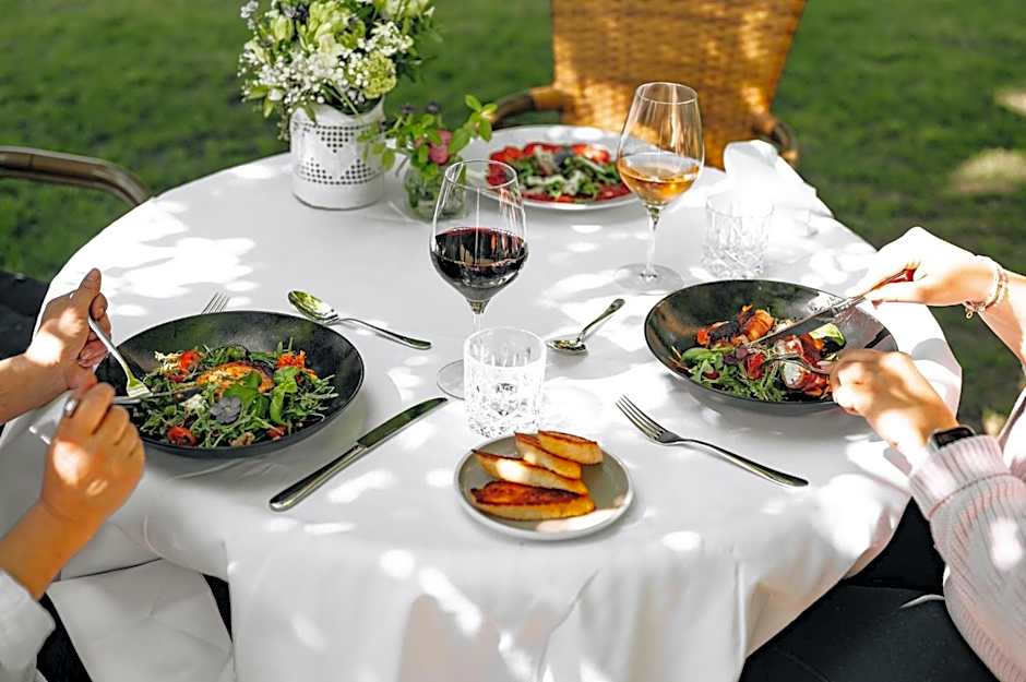 Landgasthof-Unter den Linden