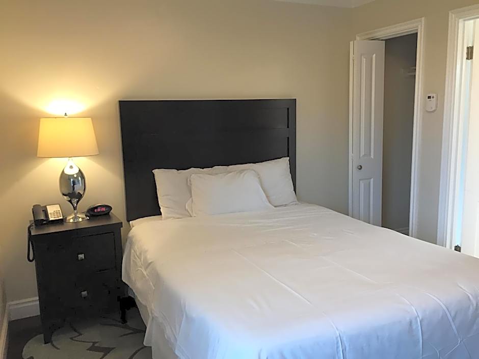 Beach Bungalow Inn And Suites