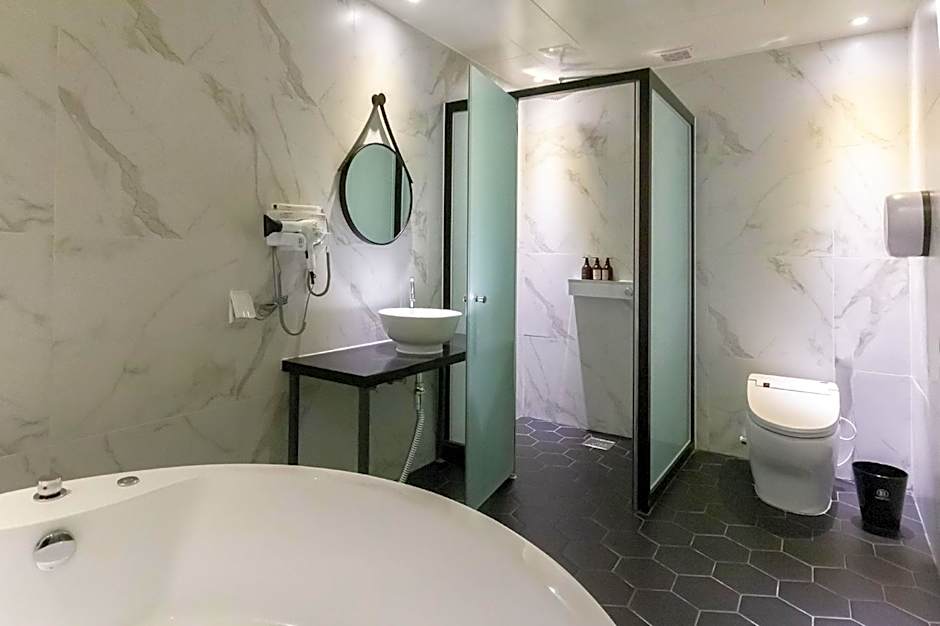 Brown Dot Hotel Gyeongju