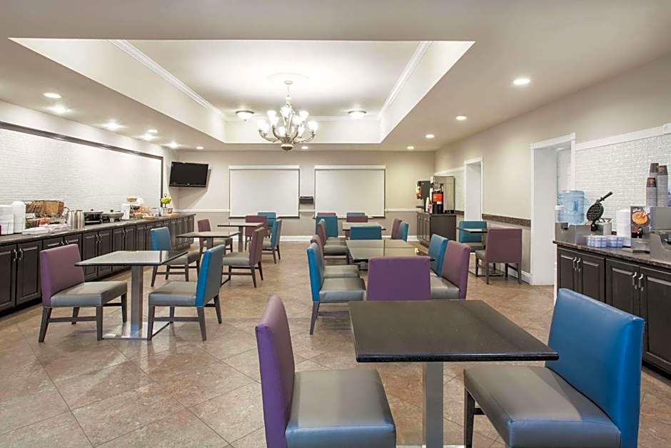 La Quinta Inn & Suites by Wyndham Fort Walton Beach
