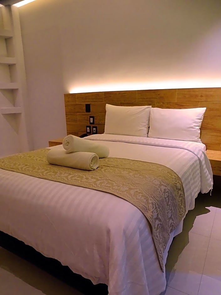 Hotel Kavia Plus