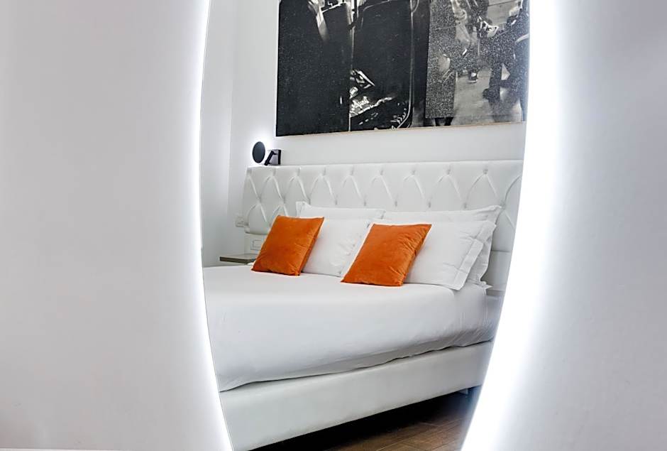 Piazza Farnese Luxury Suites