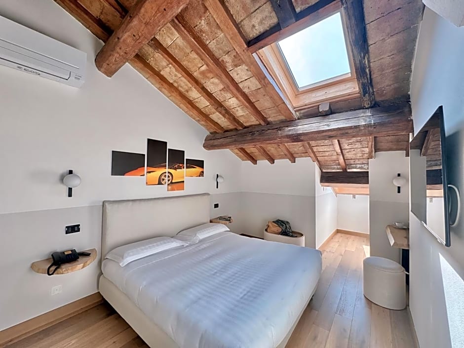 Rechigi Park Hotel
