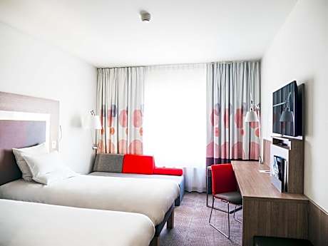 Executive Room with Twin Beds