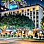 Hanting Hotel (Guangzhou Zhongshan Ba Metro Station)