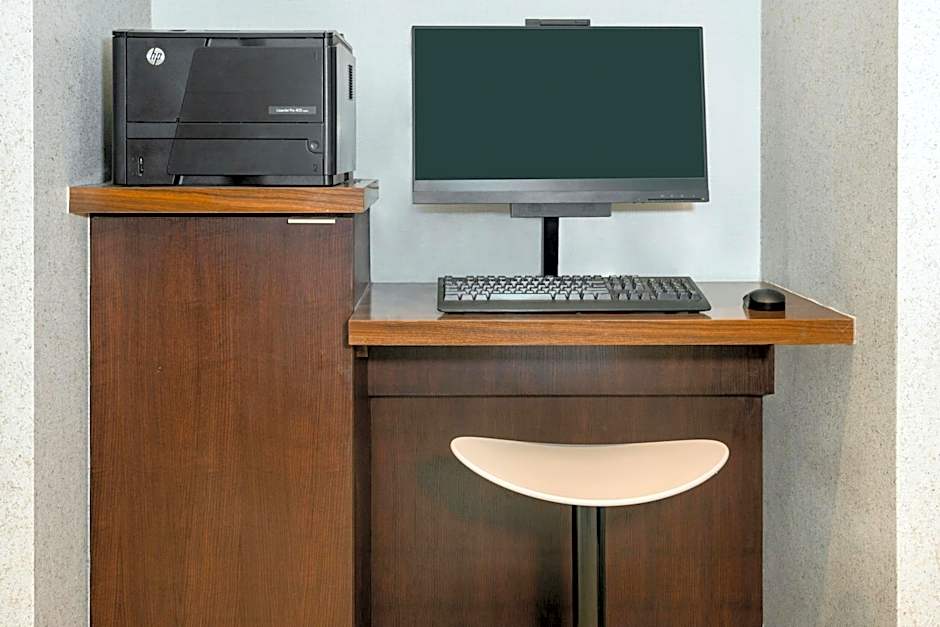 Courtyard by Marriott Buffalo Downtown/Canalside