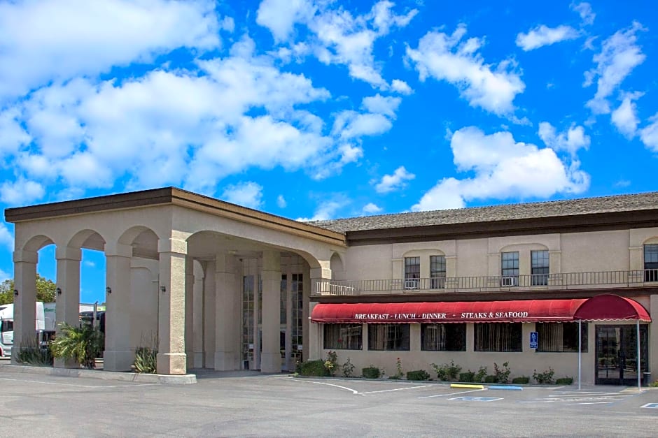Knights Inn Pico Rivera