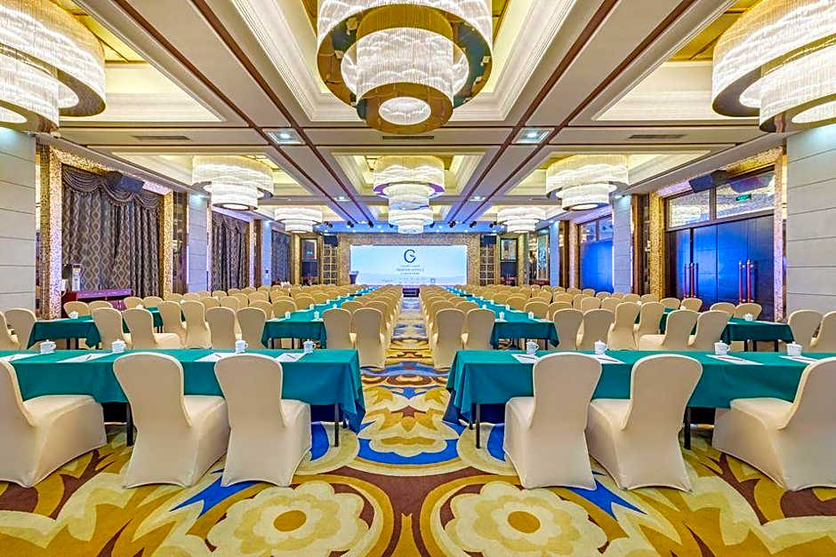 Country Garden Phoenix Hotel Yunfu