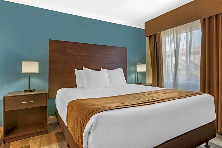 Best Western Innsuites Tucson Foothills Hotel & Suites