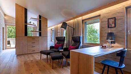 King Suite with Spa Bath