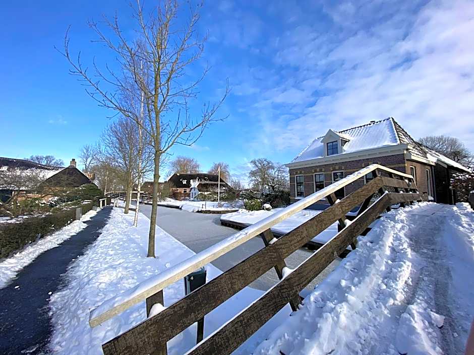 De Dames Van De Jonge Hotel Restaurant