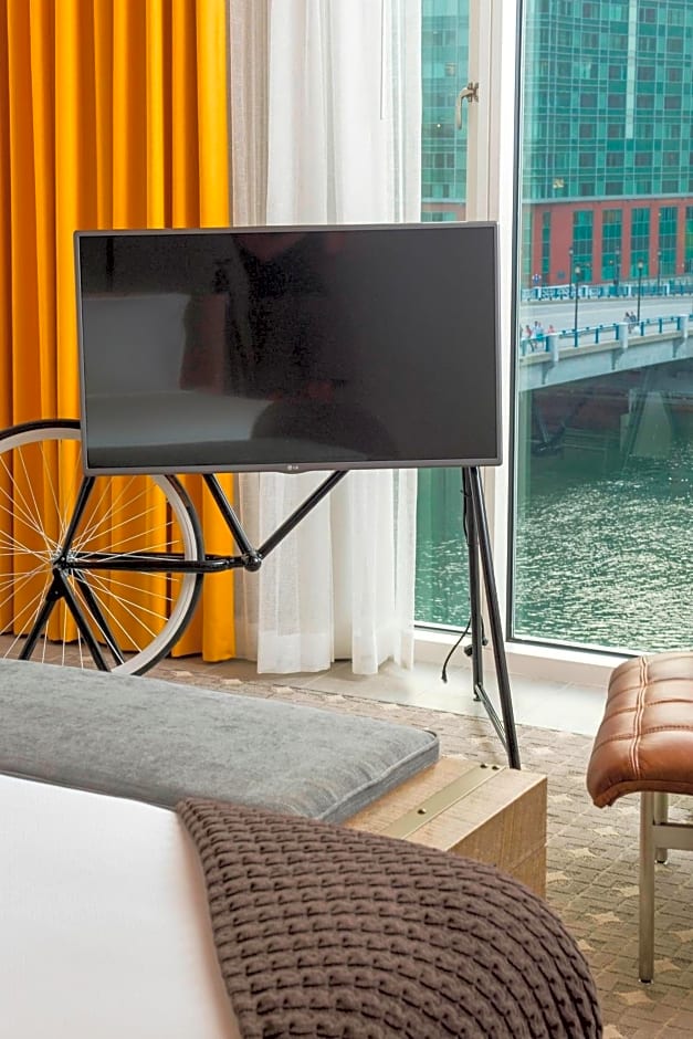 The Envoy Hotel, Autograph Collection