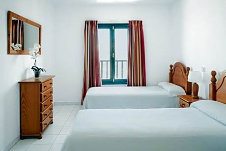 One-Bedroom Apartment with Garden View (2 adults)