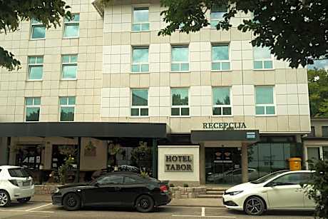 Hotel Tabor