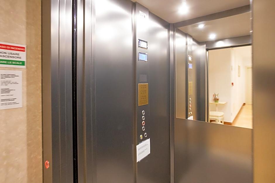 Duomo Boutique Hotel