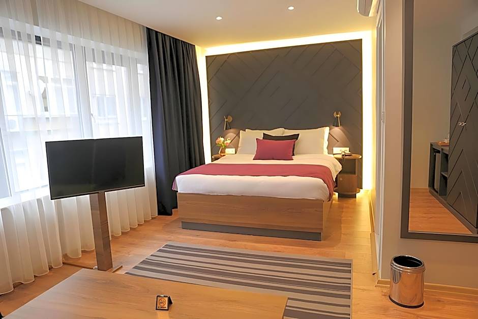 The Roomy Hotel Şişli