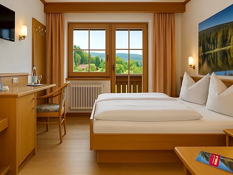Hotel zur Linde - Bayerischer Wald - aktivCard mit 154 kostenfreien Leistungen - kostenloser Parkplatz