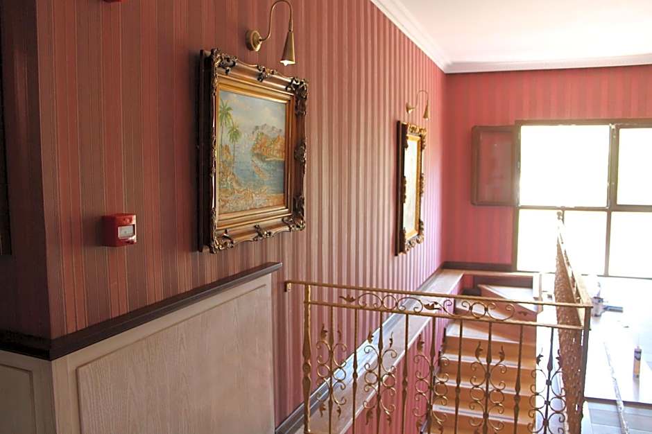 Bella View Art Boutique Hotel